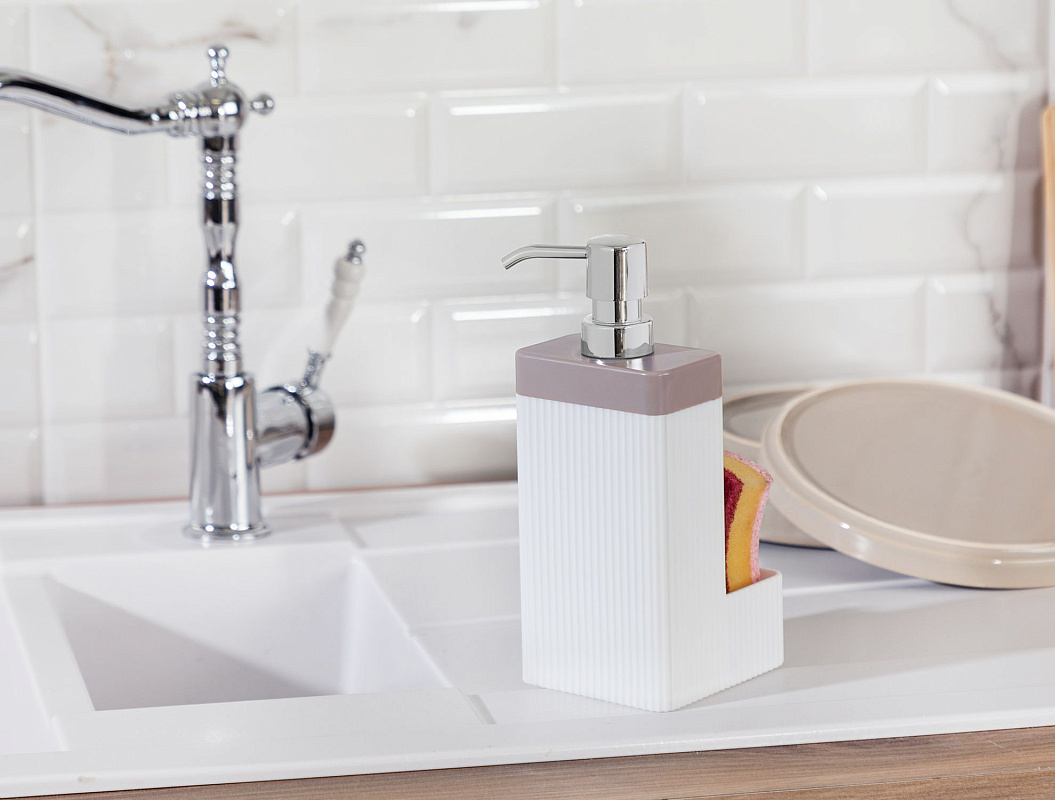 Пластиковый диспенсер для жидкого мыла Marais экрю