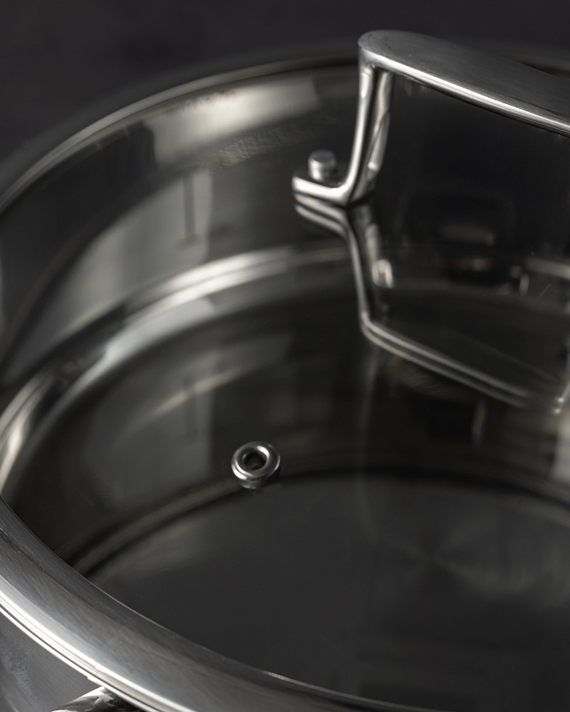 Кастрюля Elena с крышкой 24x7,5 см. - нержавеющая сталь