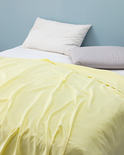 Покрывало односпальное Mathilda 150x220 см - желтое