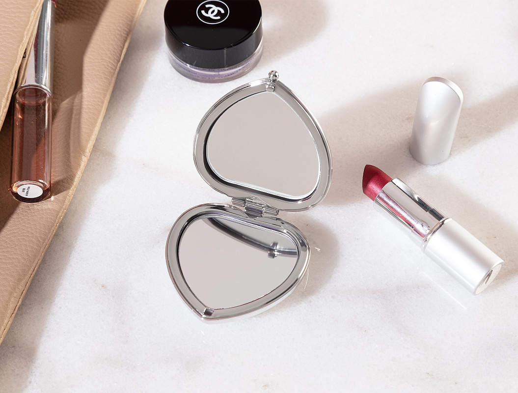 Мини-зеркало Amelie 6,1x5,8x1,6 см. - серебристое