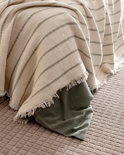 Подарочный комплект постельного белья двуспальный Marguerite с покрывалом 160x200 см, хлопок