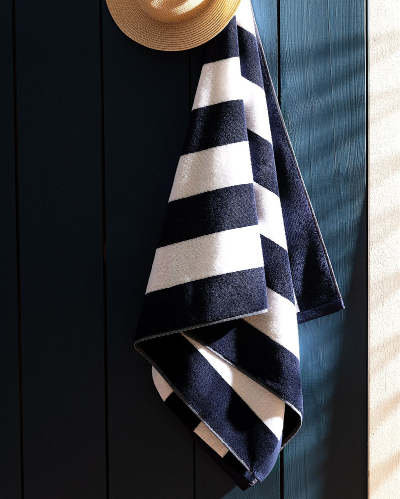 Пляжное полотенце Hecto 80x160см - белое/темно-синее