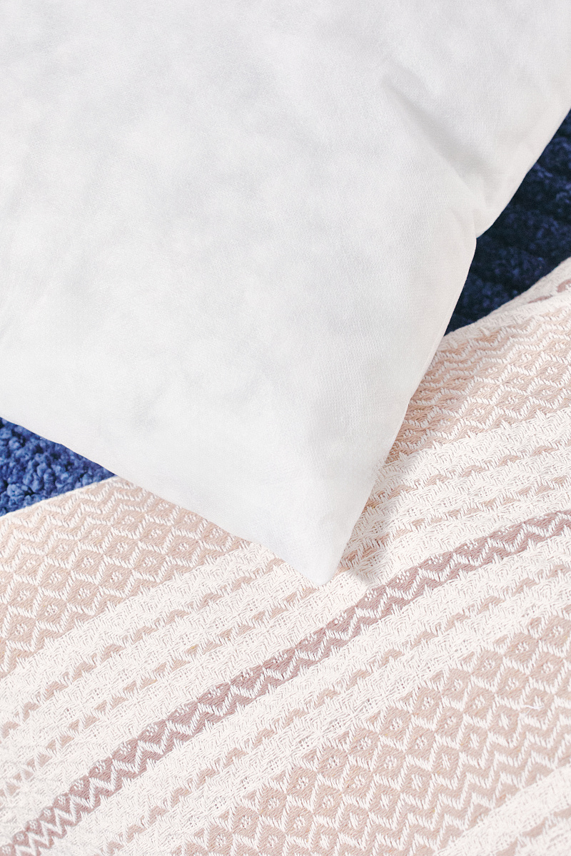 Подушка Dany 45x45 см. - белая