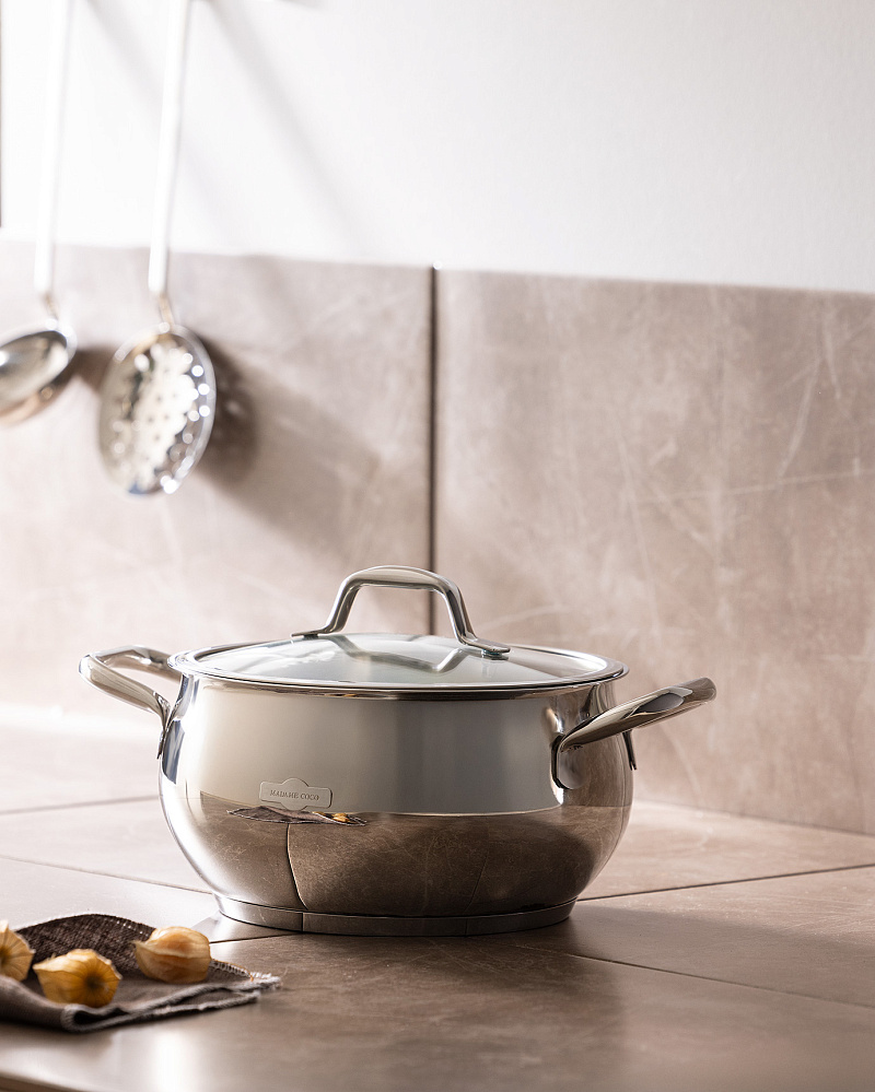 Кастрюля с крышкой Vera 20 см, нержавеющая сталь