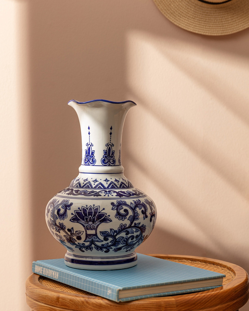 Ваза Marsilya Blanc 20x20x30 см