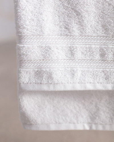 Банное полотенце Ryella Armure Hotel Collection 80x150 см. - белое