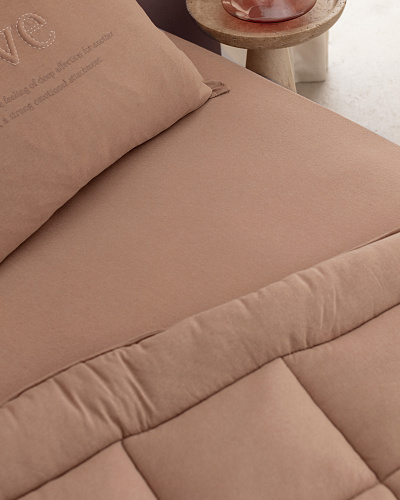 Комплект постельного белья двуспальный Bobigny с одеялом-покрывалом 160x200 см