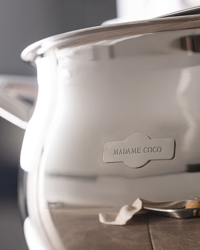 Кастрюля Vera с крышкой 26 см, нержавеющая сталь