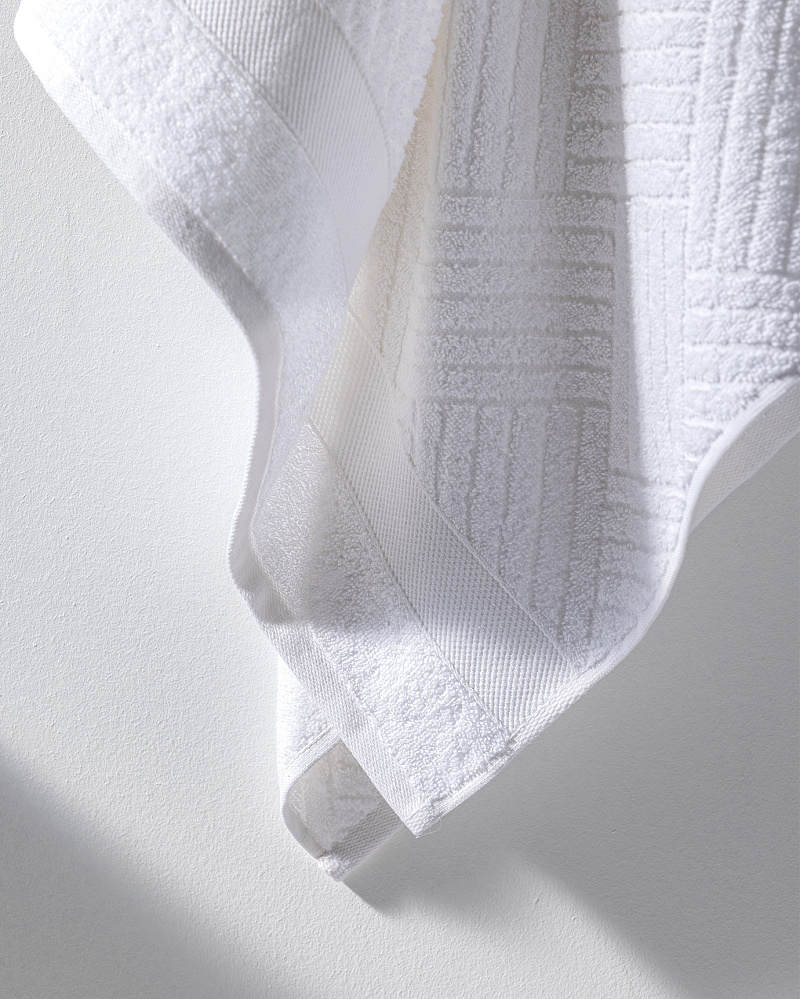 Банное полотенце Etienne 70x140 см. - белое