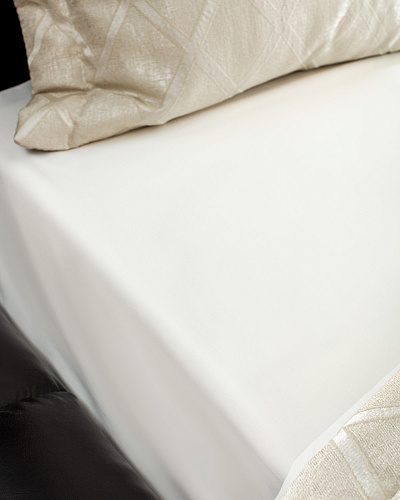 Подарочный комплект постельного белья двуспальный Mougins с покрывалом и одеялом 240x260 см, хлопок