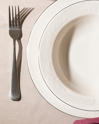 Столовый сервиз Relief из 24 шт. - белый / серебристый