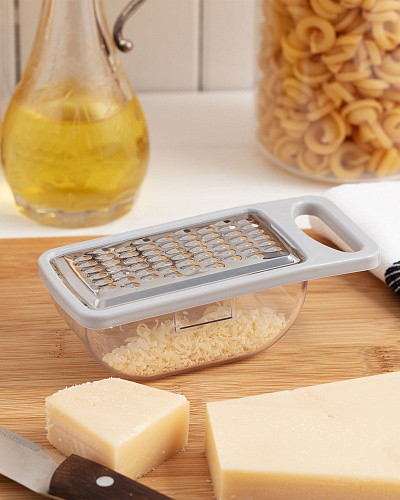 Терка с контейнером Daily 5,6x13x4 см. 