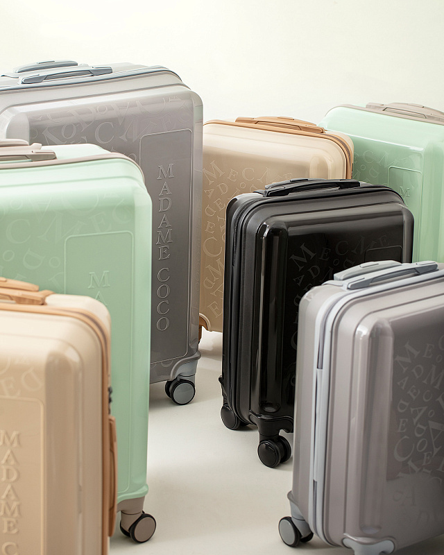 Чемодан Voyage Luggage 74x52x34 см. - бежевый
