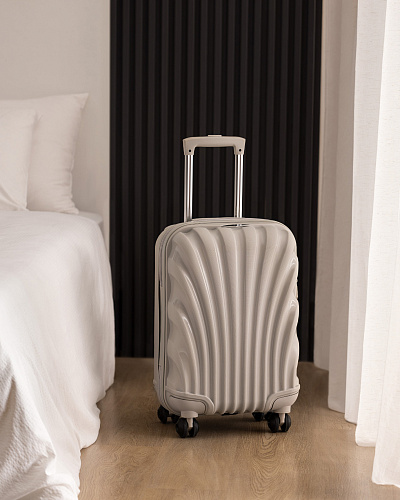 Чемодан Huitre размера S, 2,65 кг  - бежевый