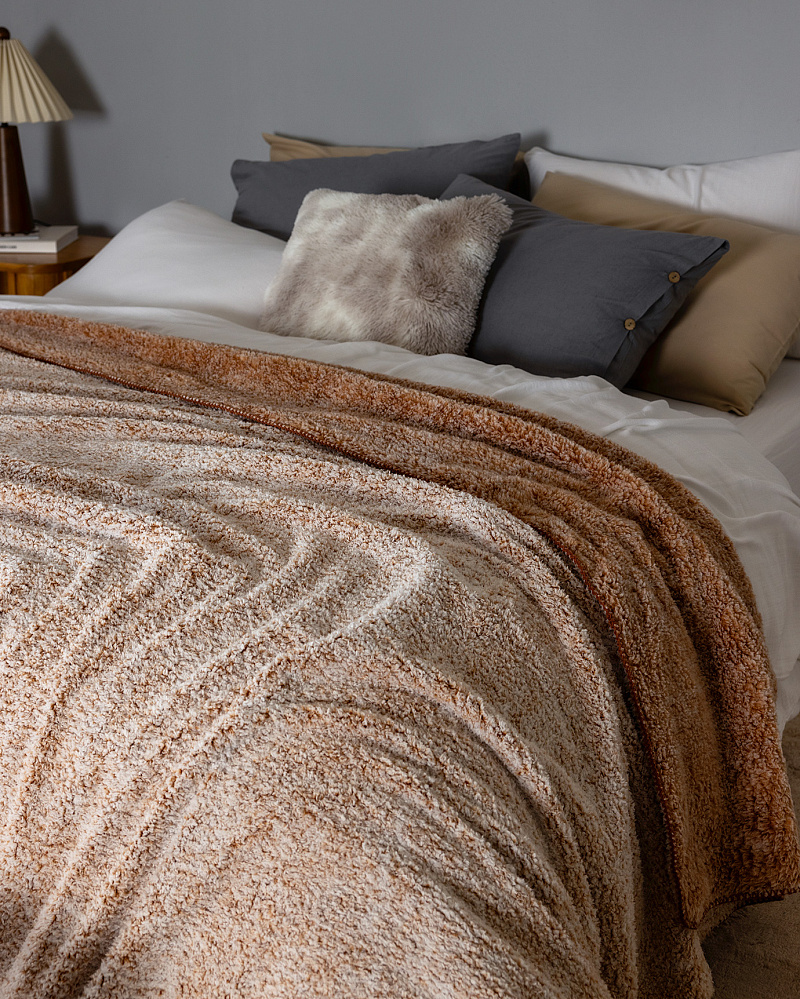 Покрывало полуторасплаьное Nord 200x220 см. - темно-оранжевое