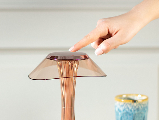 Светильник сенсорный Valognes - медный. Размер:16*16*29,3см.