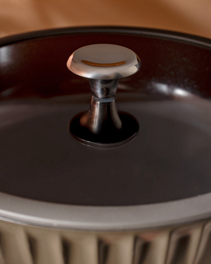 Сковорода Freya с крышкой 28x7 см, - алюминий