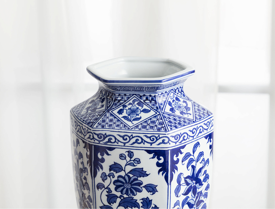 Ваза Versay Blanc 20x20x35 см.