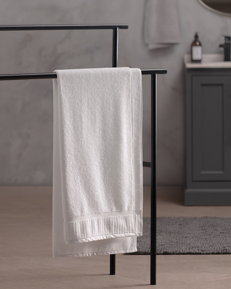 Банное полотенце Piano Armure Hotel Collection 80x150 см. - белое