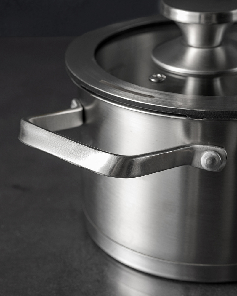 Кастрюля Raye с крышкой 16x10,5 см. - нержавеющая сталь