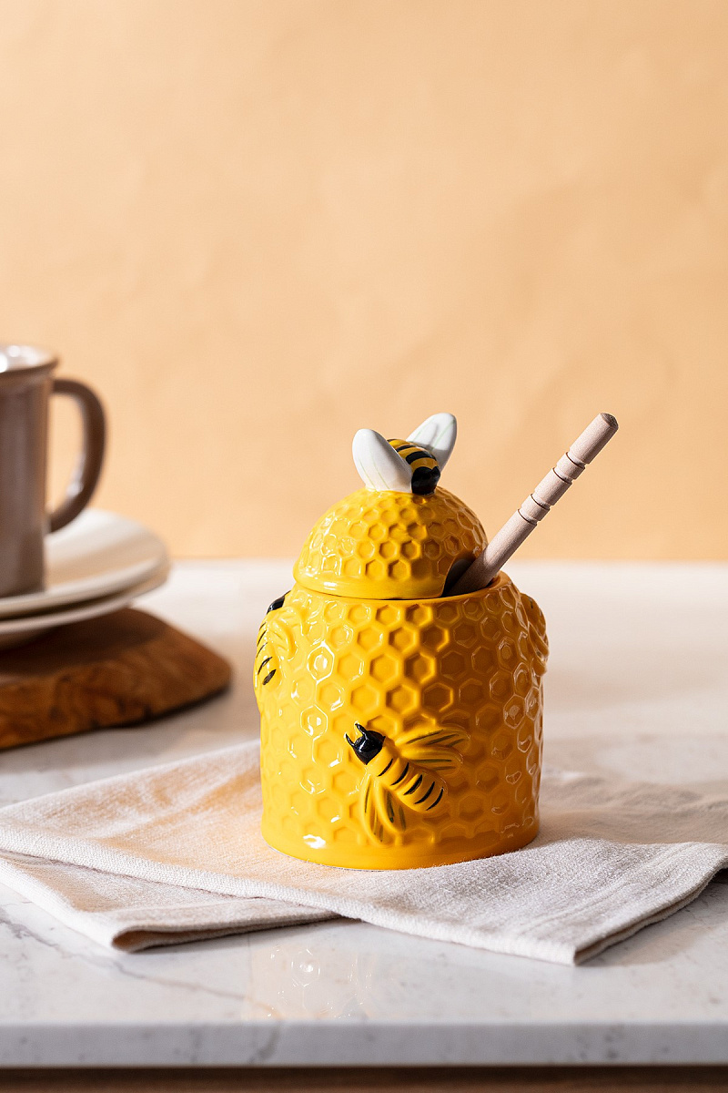 Керамичесмкая банка Ruche - желтая. Размер:8*12см.