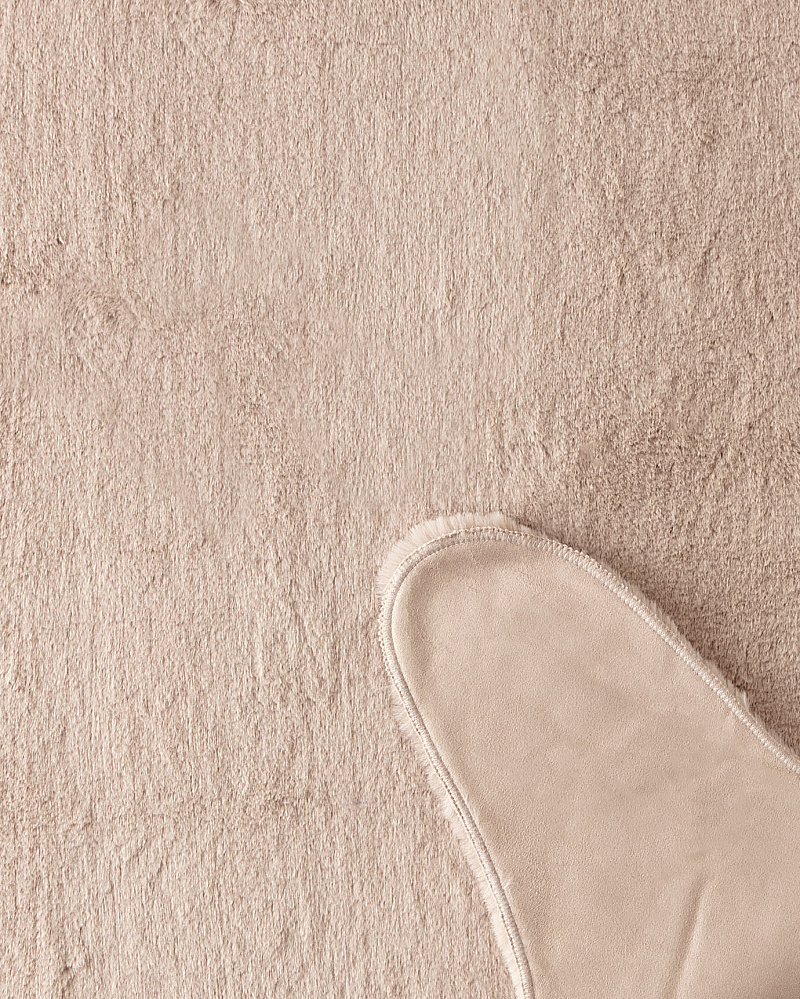 Плюшевый коврик Armend 60x90 см. - бежевый