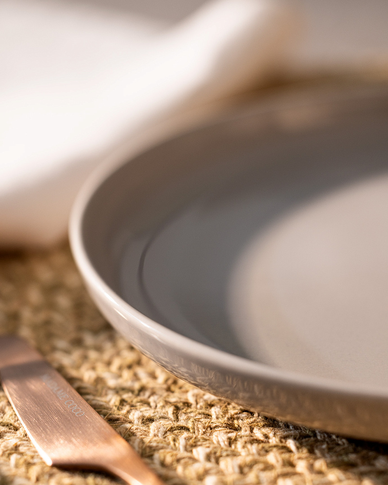 Тарелка Grasse 19 см. - серая