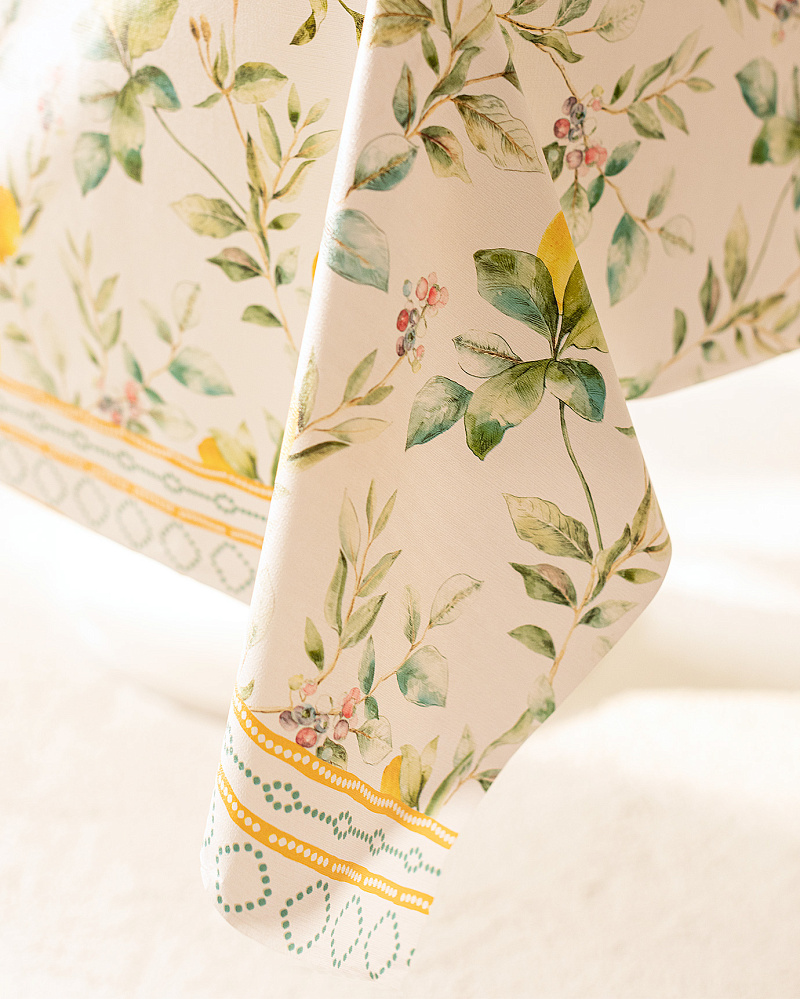 Скатерть Debora 100x140 см. - бежевая