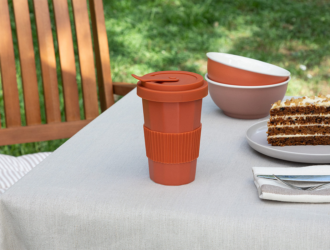 Кружка Grand с крышкой 385 мл. - красная