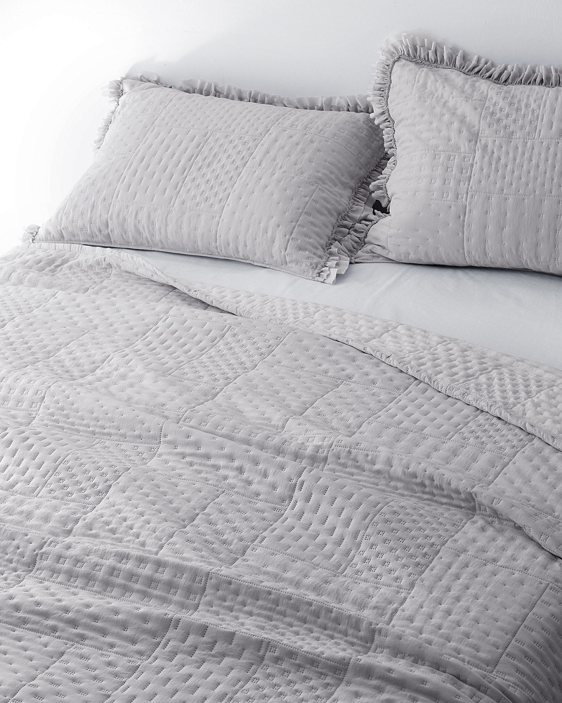 Комплект покрывало + 2 наволочки Medus 230x250 см., серый