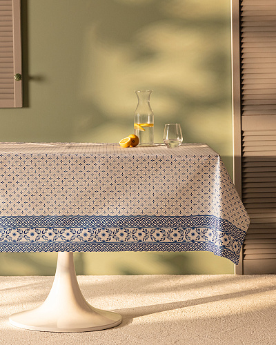 Скатерть Agnes 140х200 см - бежевая / голубая