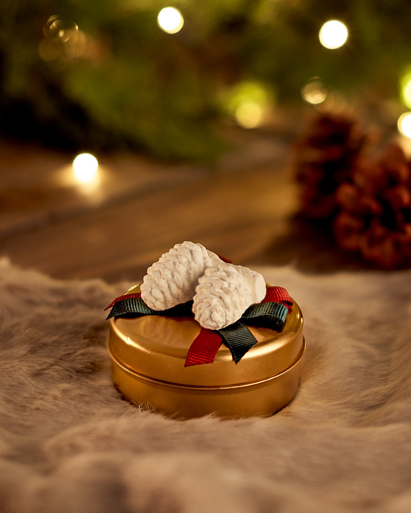 Ароматическая свеча Répertoire 60 г, амбра