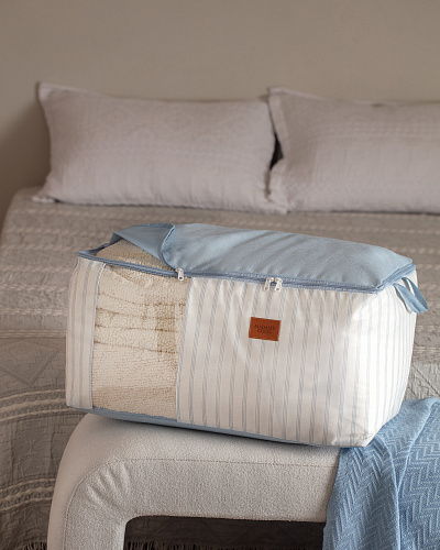 Контейнер для хранения белья Nuage на молнии 64x41x35 см. - белый / голубой