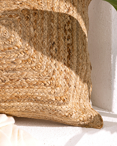 Декоративная наволочка Orsay 50x50 см. - бежевая