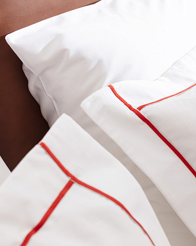 Комплект постельного белья двуспальный Caline с покрывалом и 4 наволочками 240x260 см, хлопок