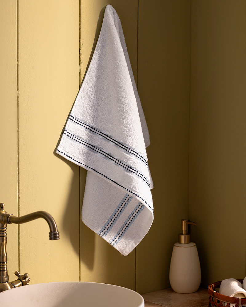 Полотенце для лица Fanya 50x70 см. - белое / синее